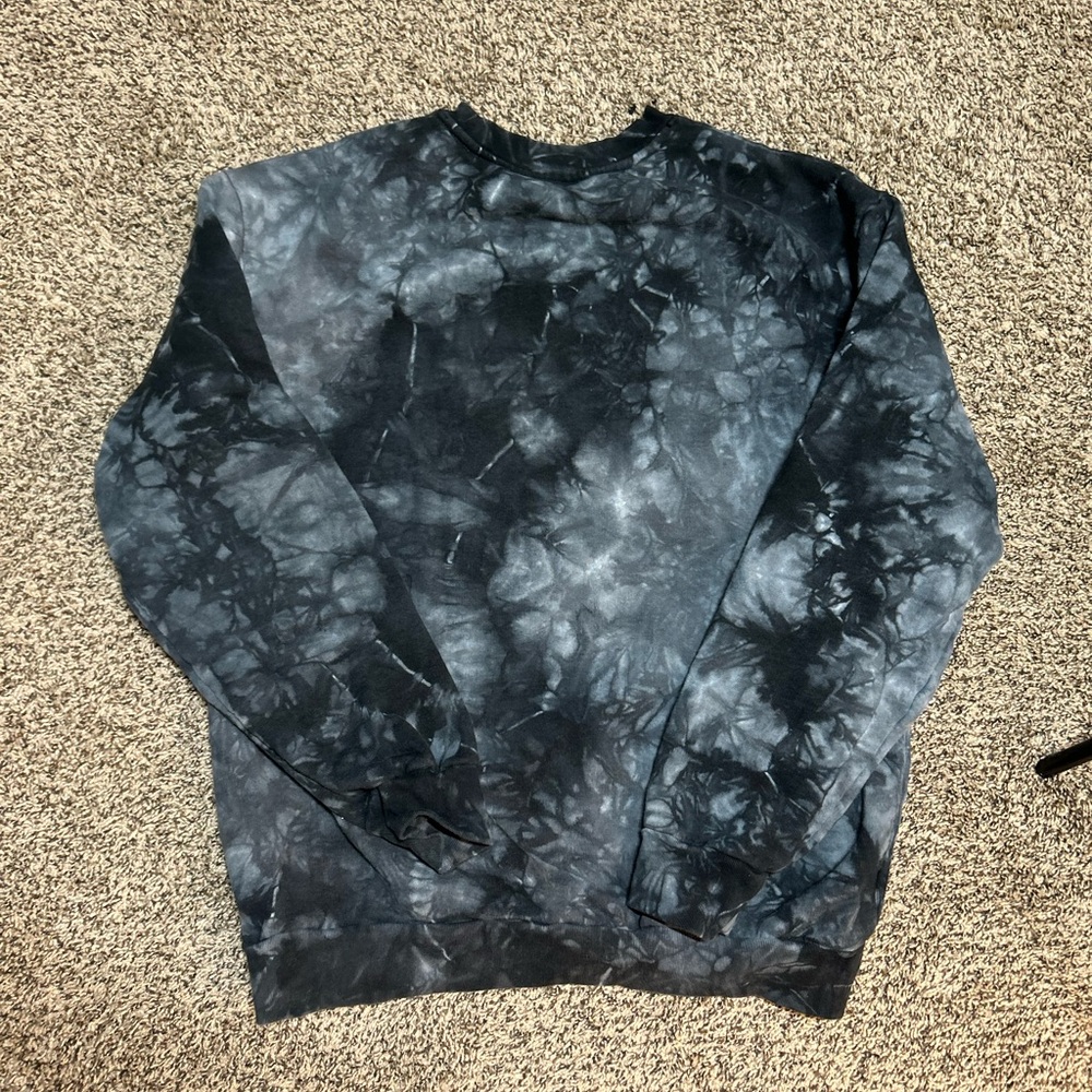 Civil regime sweatshirt size XL lightly worn 25$